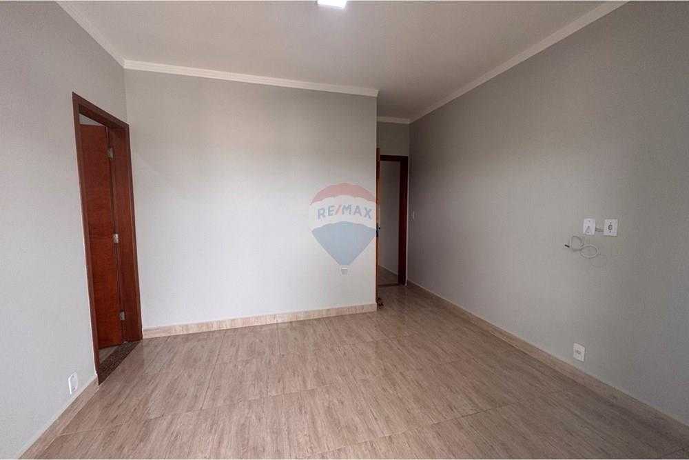 Casa de Condomínio - Venda - Bragança Paulista , São Paulo - photo_5136873962712271980_y.jpg - 690041052-134