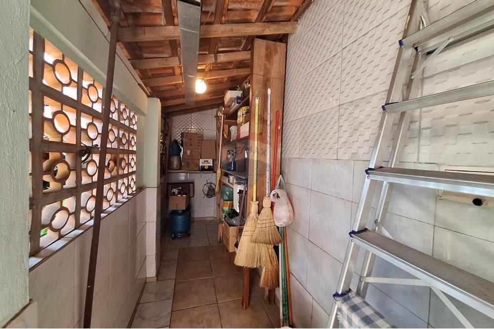 Casa à venda com 2 quartos, 144m² - Foto 8