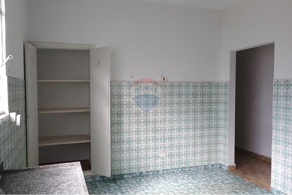 Casa à venda com 5 quartos, 268m² - Foto 13