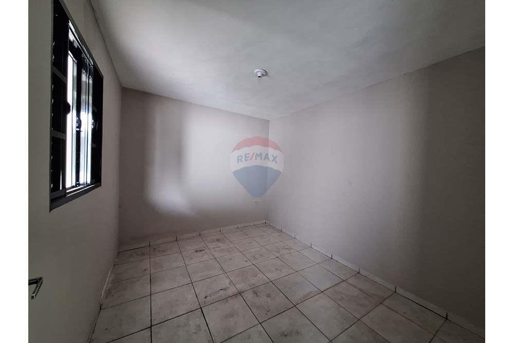 Casa à venda com 3 quartos, 140m² - Foto 4