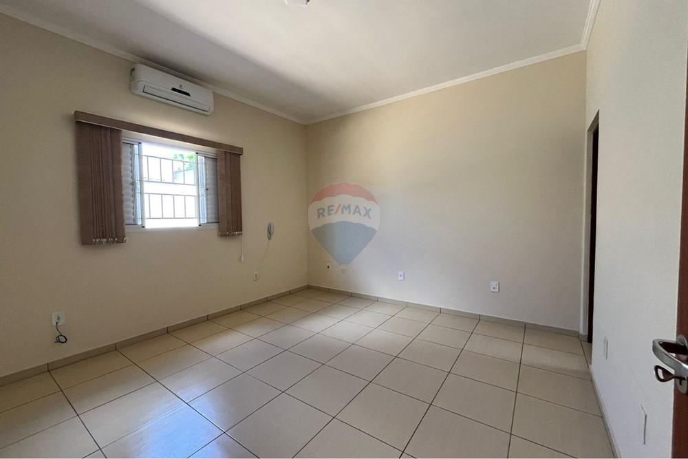 Casa - Alugar - Bragança Paulista , São Paulo - WhatsApp Image 2026-01-26 at 12.44.08.jpeg - 690041127-121