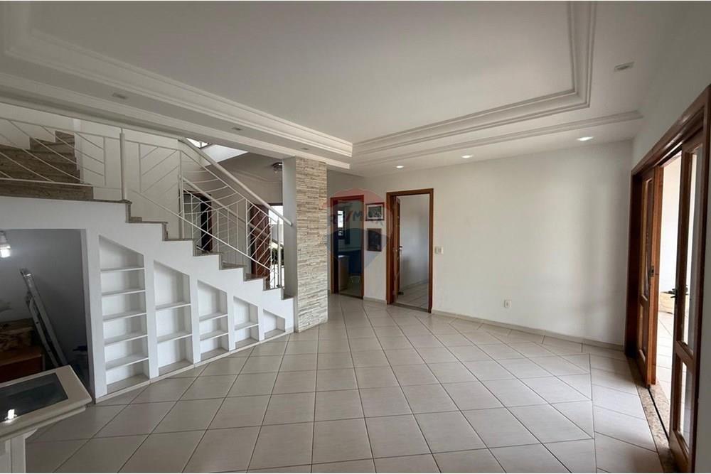 Casa de Condomínio - Alugar - Louveira , São Paulo - ff44d625-d0d0-4860-9753-7228f36ee869.jpg - 690541143-32