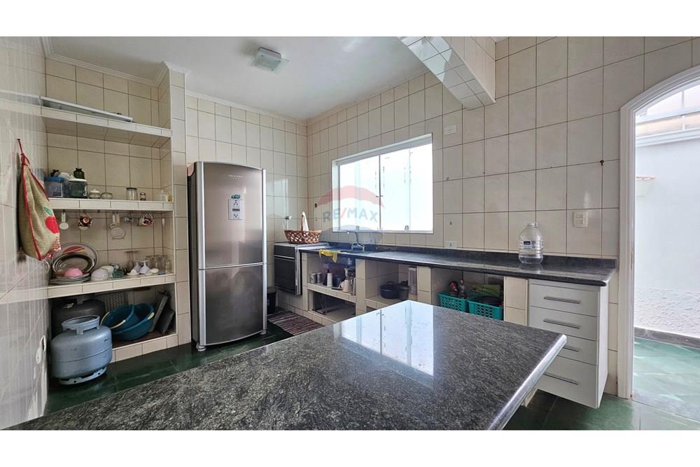 Sobrado - Venda - Peruíbe , São Paulo - 1000101715.jpg - 691111010-85