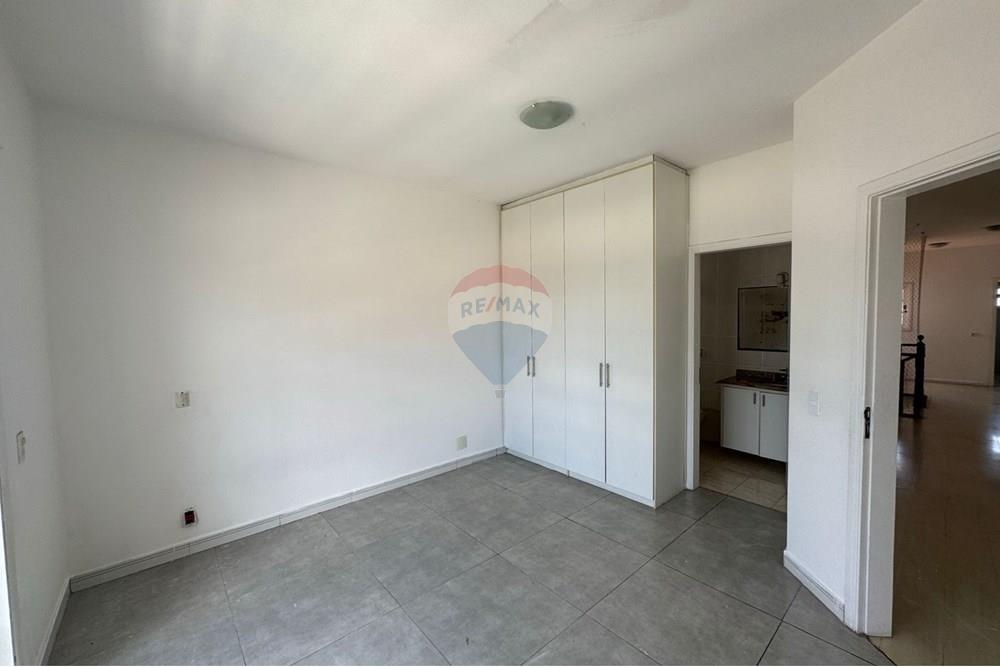 Casa de Condomínio - Alugar - Santana de Parnaíba , São Paulo - Imagem do WhatsApp de 2025-11-26 à(s) 15.45.57_0abfbd5b.jpg - 691141037-16