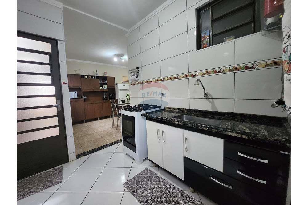 Casa à venda com 3 quartos, 173m² - Foto 29