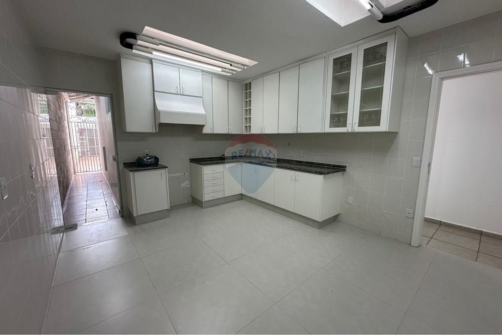 Casa - Alugar - Bragança Paulista , São Paulo - WhatsApp Image 2026-01-28 at 15.40.32 (2).jpeg - 690041139-61