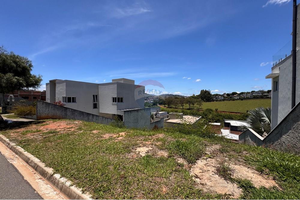 Terreno - Venda - Bragança Paulista , São Paulo - IMG_8876.jpg - 690041018-319