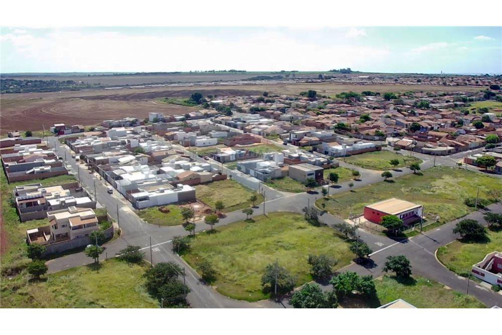 Terreno - Venda - Araraquara , São Paulo - 12 - 690151052-82