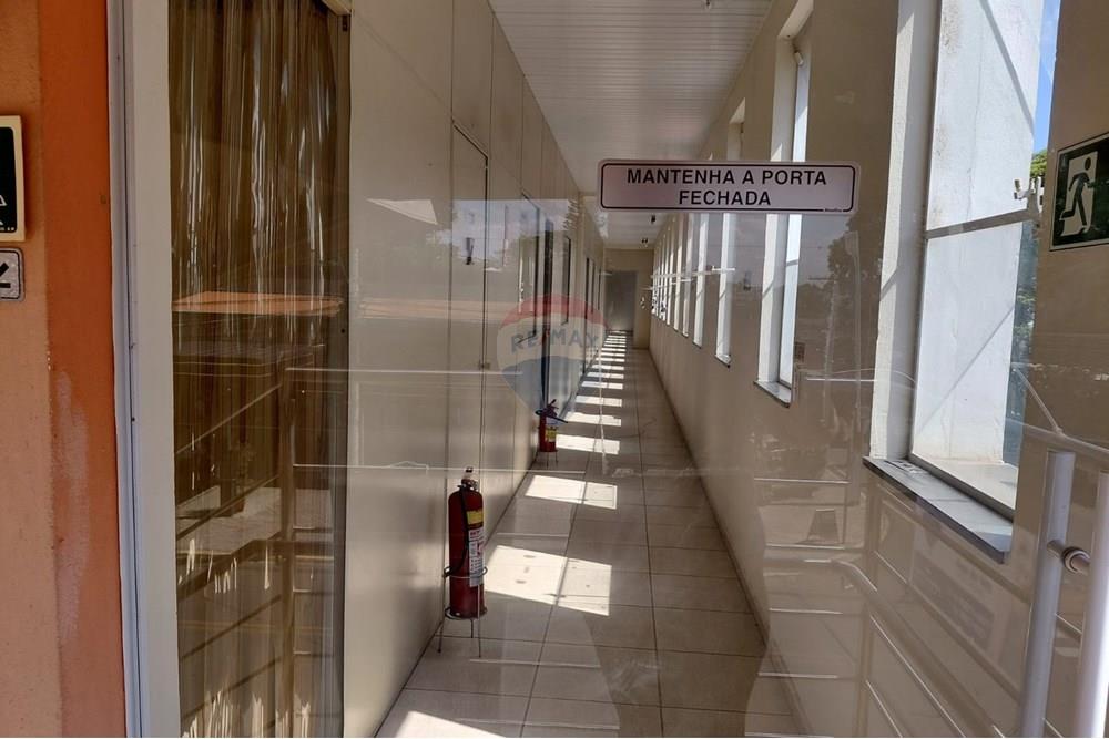 Cj. Comercial/ Sala - Alugar - Holambra , São Paulo - Entrada superior.jpeg - Corredor - 690671067-13
