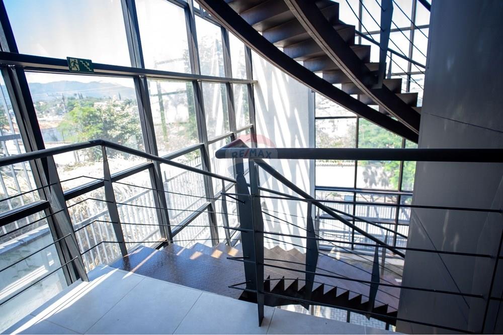 Prédio - Alugar - Atibaia , São Paulo - IMG-20260323-WA0080~2.jpg - 690471187-78