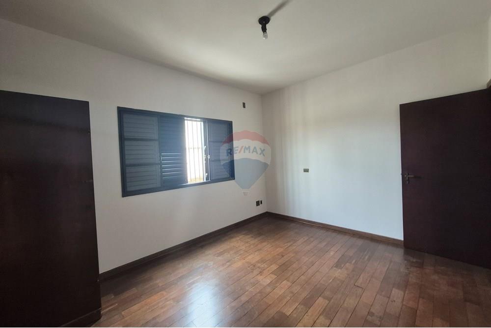 Casa à venda com 5 quartos, 312m² - Foto 40