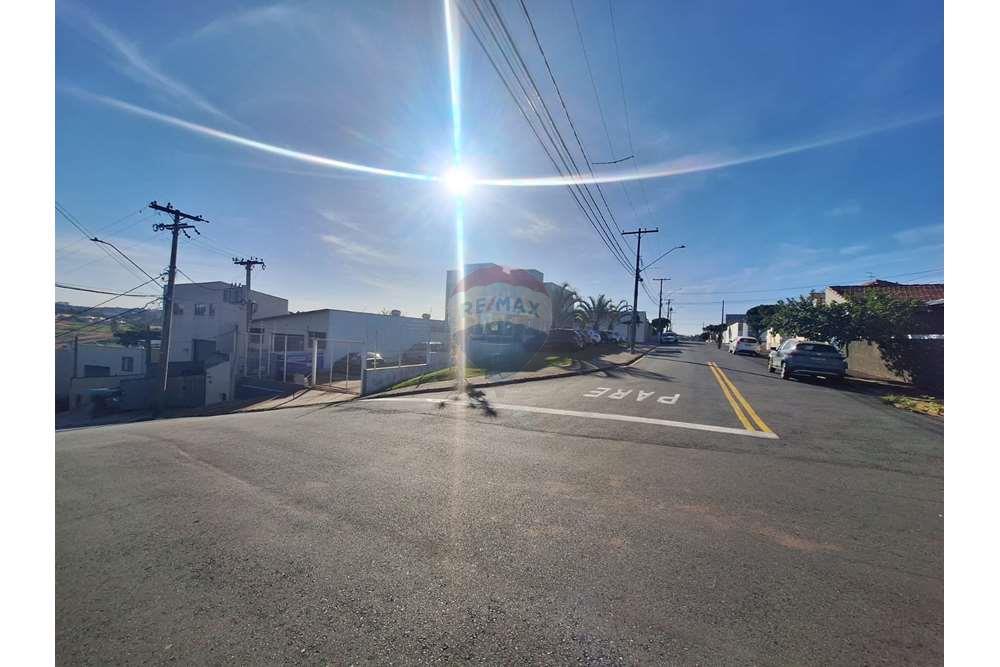 Prédio - Alugar - Valinhos , São Paulo - WhatsApp Image 2024-06-24 at 13.52.10 (1).jpeg - 690941019-114