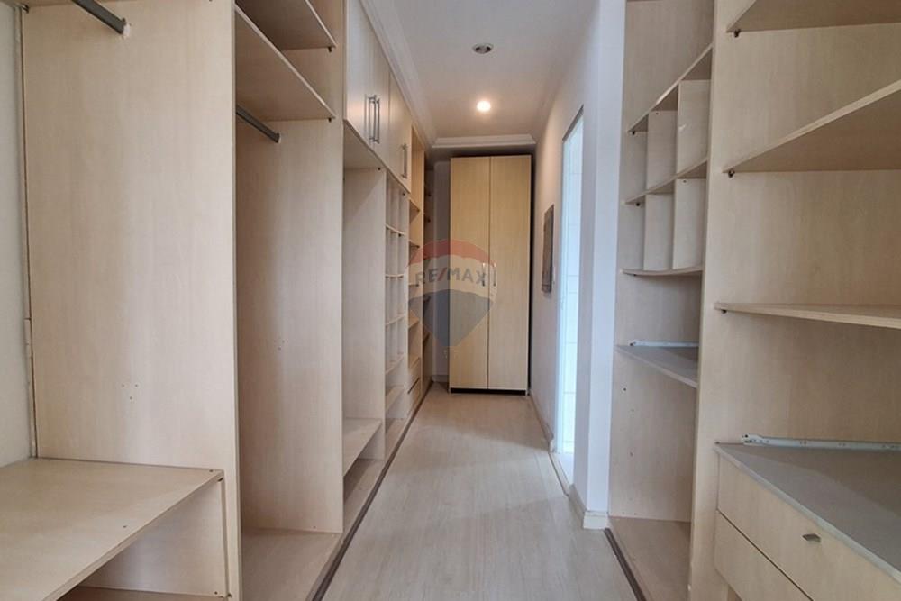 Casa de Condomínio - Venda - Santana de Parnaíba , São Paulo - Suite Master Closet.jpg - 690951039-19