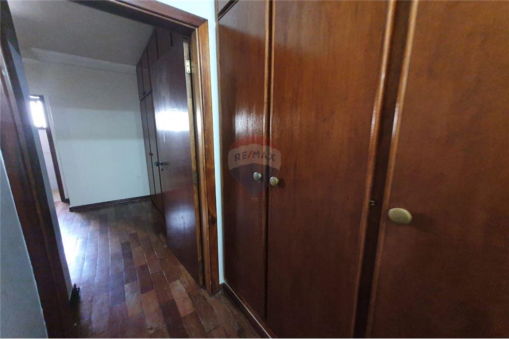 Apartamento à venda com 3 quartos, 154m² - Foto 11