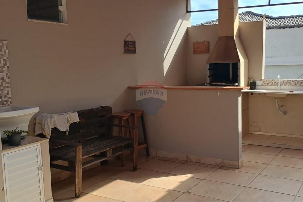 Casa para alugar com 2 quartos, 98m² - Foto 28