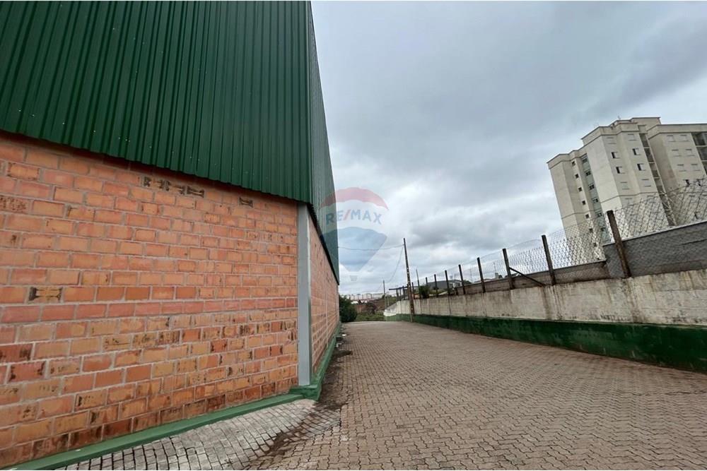 Galpão - Alugar - Itatiba , São Paulo - 5b842fc5-2fb2-4657-bc5f-292b829c6001.JPG - 690791208-14