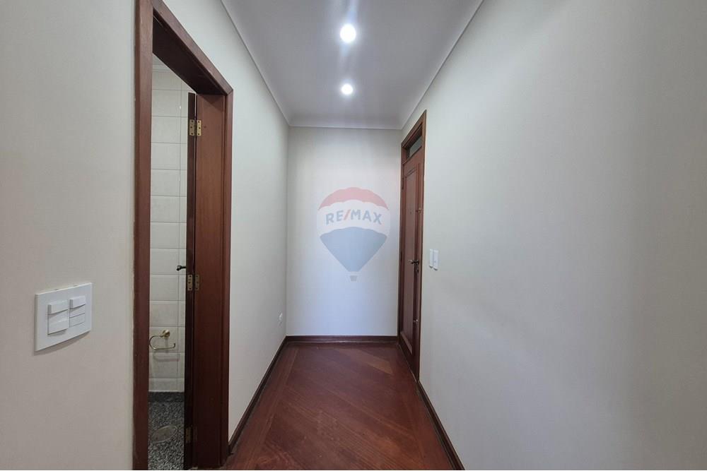 Apartamento à venda com 4 quartos, 221m² - Foto 33