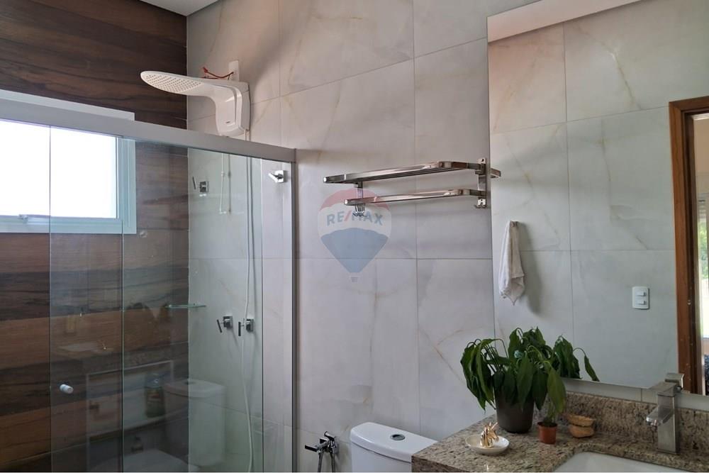 Casa de Condomínio - Alugar - Jaguariúna , São Paulo - WhatsApp Image 2026-03-05 at 19.10.40 (2).jpeg - Banheiro - 691191002-7