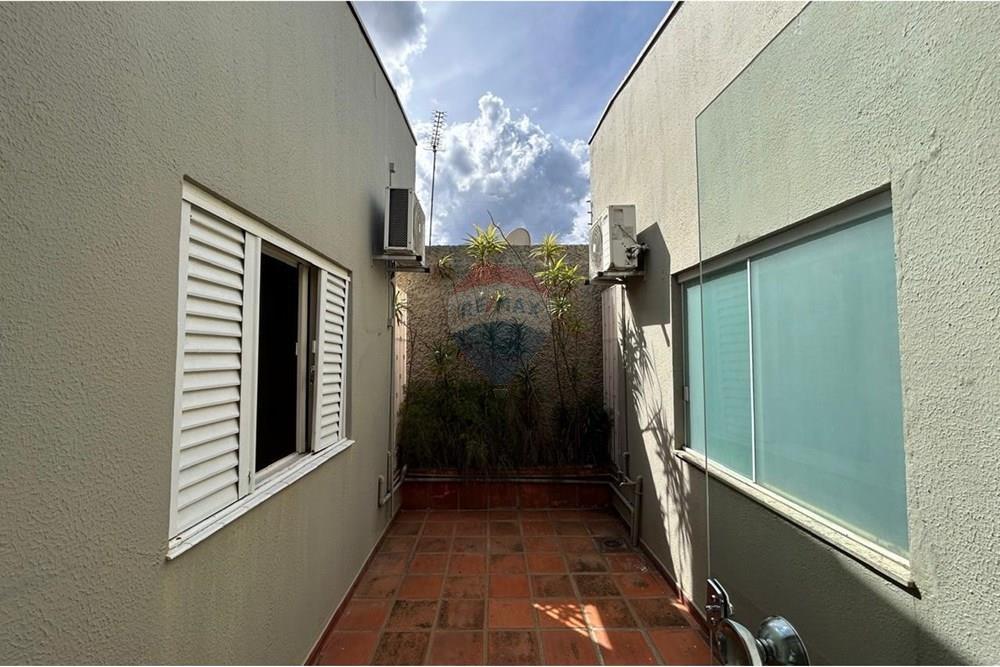 Casa Comercial - Alugar - Bragança Paulista , São Paulo - IMG-20251105-WA0026.jpg - 690141071-1