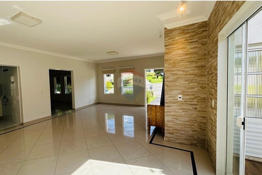 Casa de Condomínio - Venda - Bragança Paulista , São Paulo - 08b04411-413a-4be7-a03a-14d4f1f6d586.jpg - 690041152-7