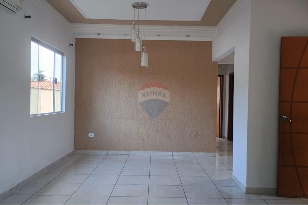Casa para alugar com 2 quartos, 98m² - Foto 8