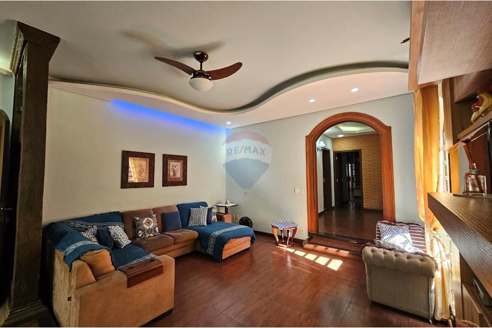 Casa - Venda - Itapira , São Paulo - photo_2025-06-01_15-50-07 (3).jpg - Sala de estar - 690291048-71