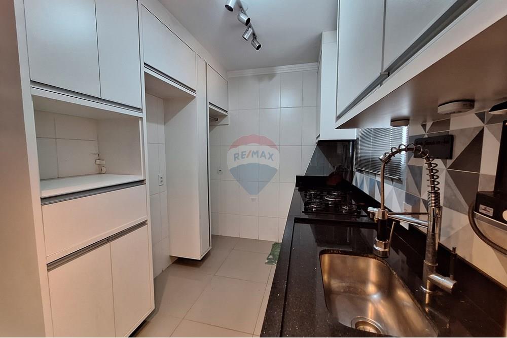 Apartamento para alugar com 2 quartos, 46m² - Foto 9