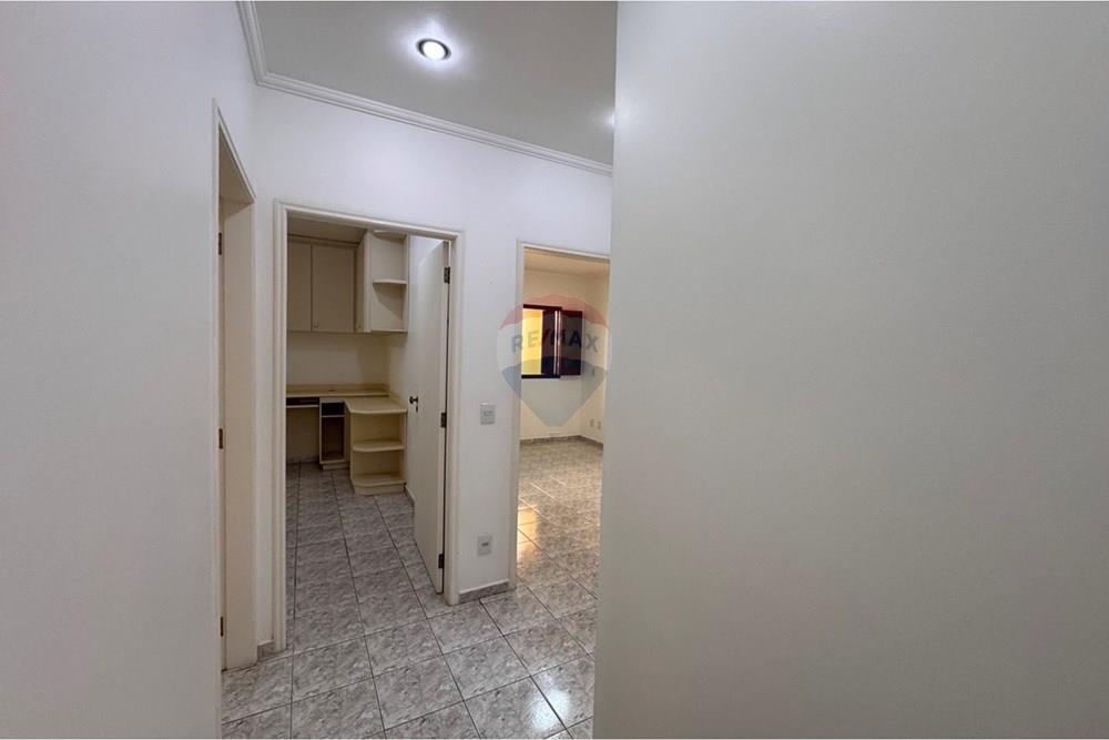 Casa - Venda - Bragança Paulista , São Paulo - photo_2026-01-28_15-30-44.jpg - Corredor - 690041052-136