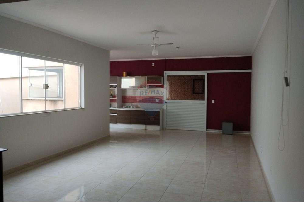 Sobrado - Alugar - Bragança Paulista , São Paulo - 1745618783786.jpg - 690041127-60