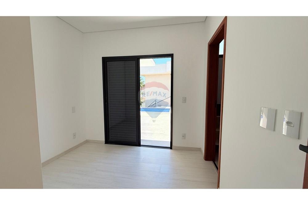 Casa de Condomínio - Alugar - Valinhos , São Paulo - WhatsApp Image 2025-11-12 at 14.22.28 (2).jpeg - 690491054-16