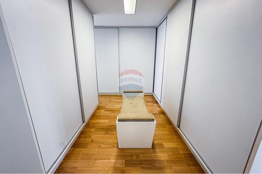 Casa de Condomínio - Alugar - Santana de Parnaíba , São Paulo - Itahye-31.jpg - Closet - 691141003-17