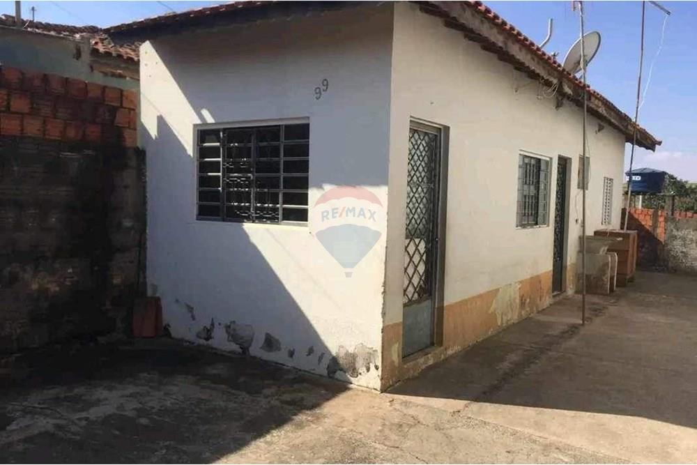 Casa à venda com 1 quarto, 34m² - Foto 3