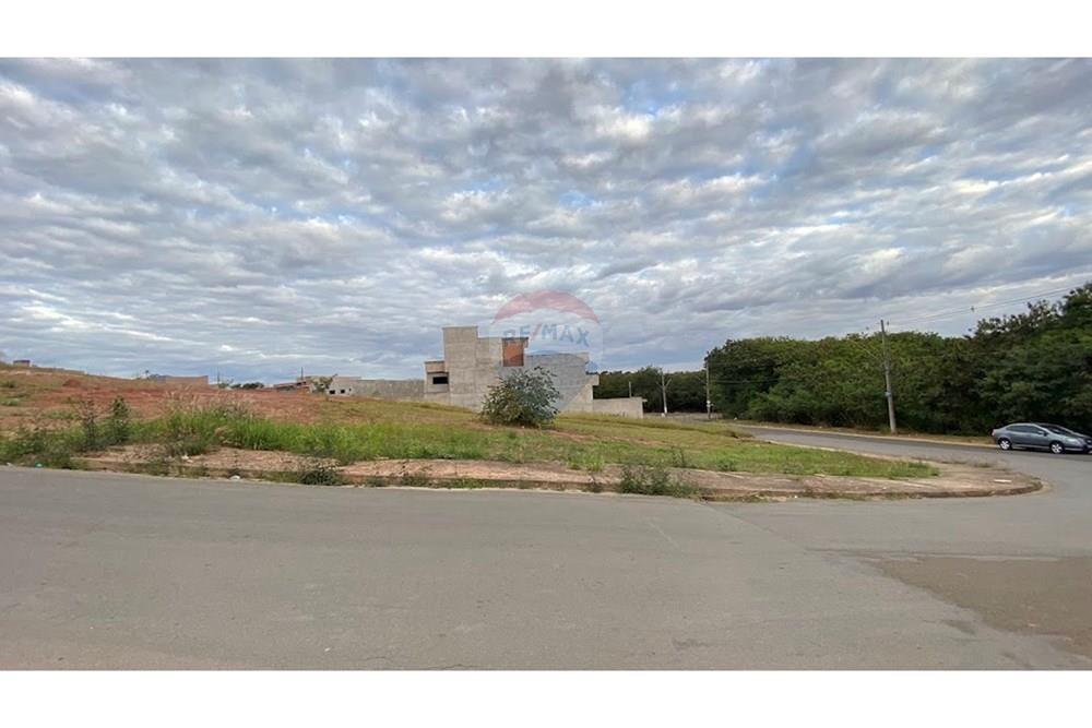 Terreno - Venda - Araras , São Paulo - IMG_7817.jpg - 690691016-266