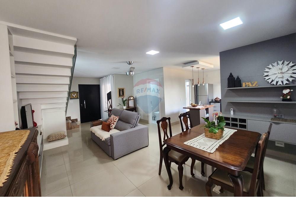 Casa à venda com 3 quartos, 179m² - Foto 62