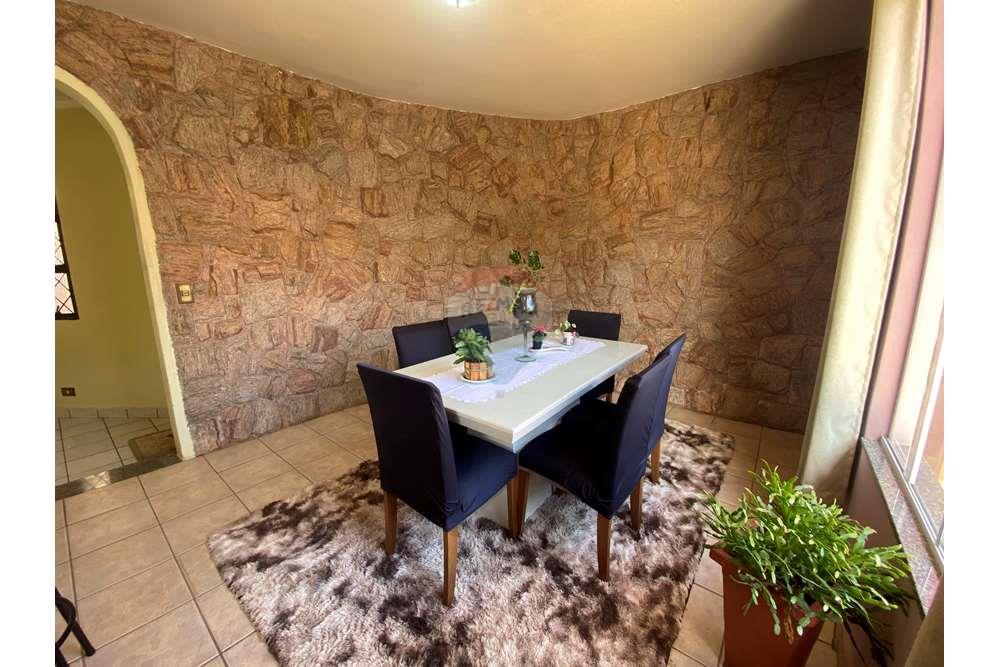 Casa à venda com 3 quartos, 174m² - Foto 63