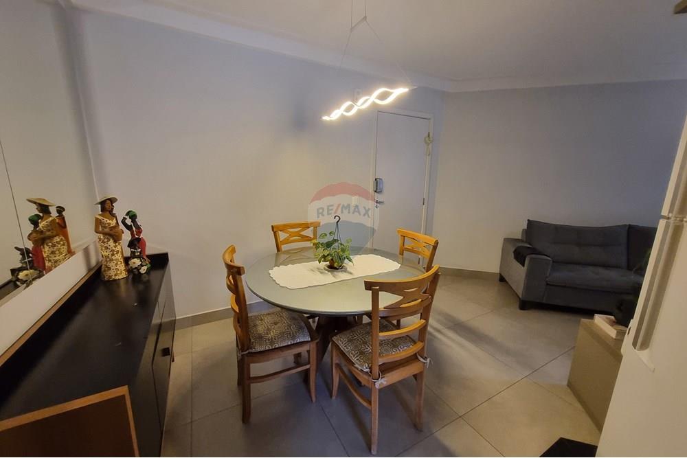 Apartamento à venda com 2 quartos, 62m² - Foto 35