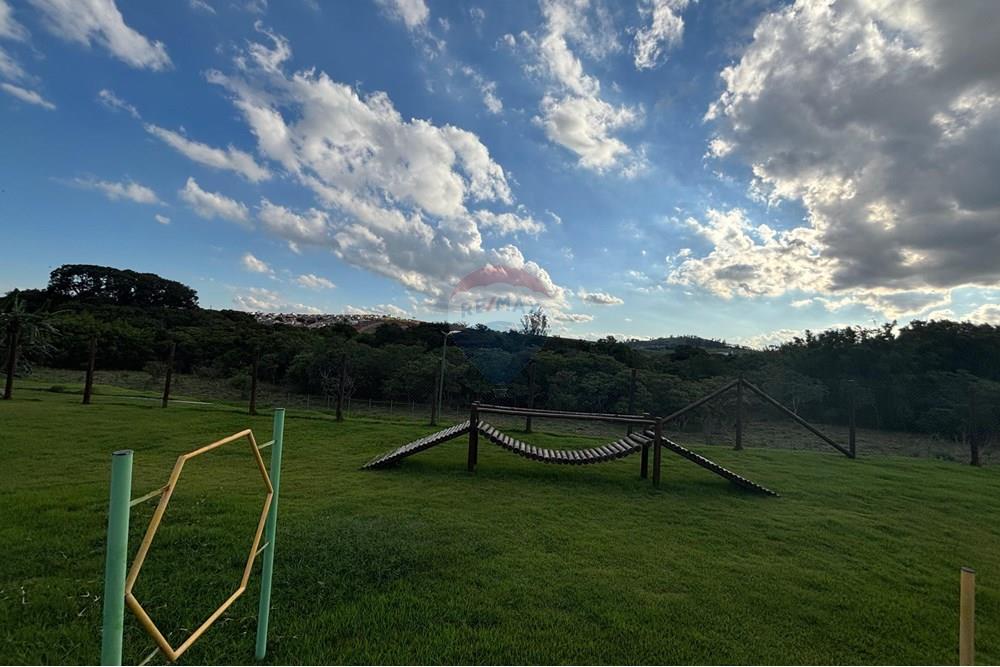 Terreno - Venda - Bragança Paulista , São Paulo - IMG-20251202-WA0048.jpg - Sala em Z - 690141071-2