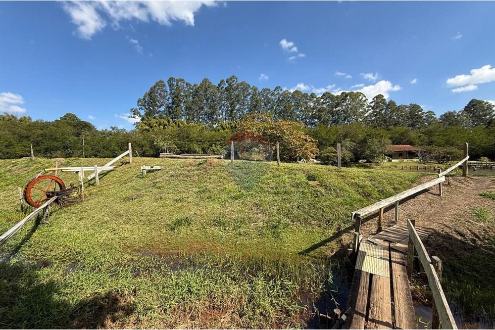 Chácara / Sítio / Fazenda - Venda - Ouro Fino , Minas Gerais - f466874e-6ac2-4d71-afa8-5f2a8c4e3e6f.jpg - Jardim Externo - 690521014-121