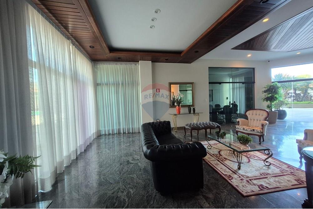 Apartamento à venda com 4 quartos, 221m² - Foto 5