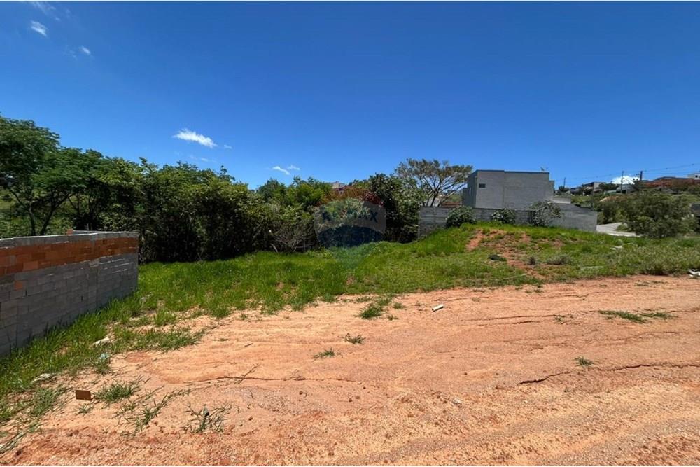 Terreno - Venda - Bragança Paulista , São Paulo - 726098c4-badd-44b5-969f-c67977b6ac4a.jpeg - 690041085-81