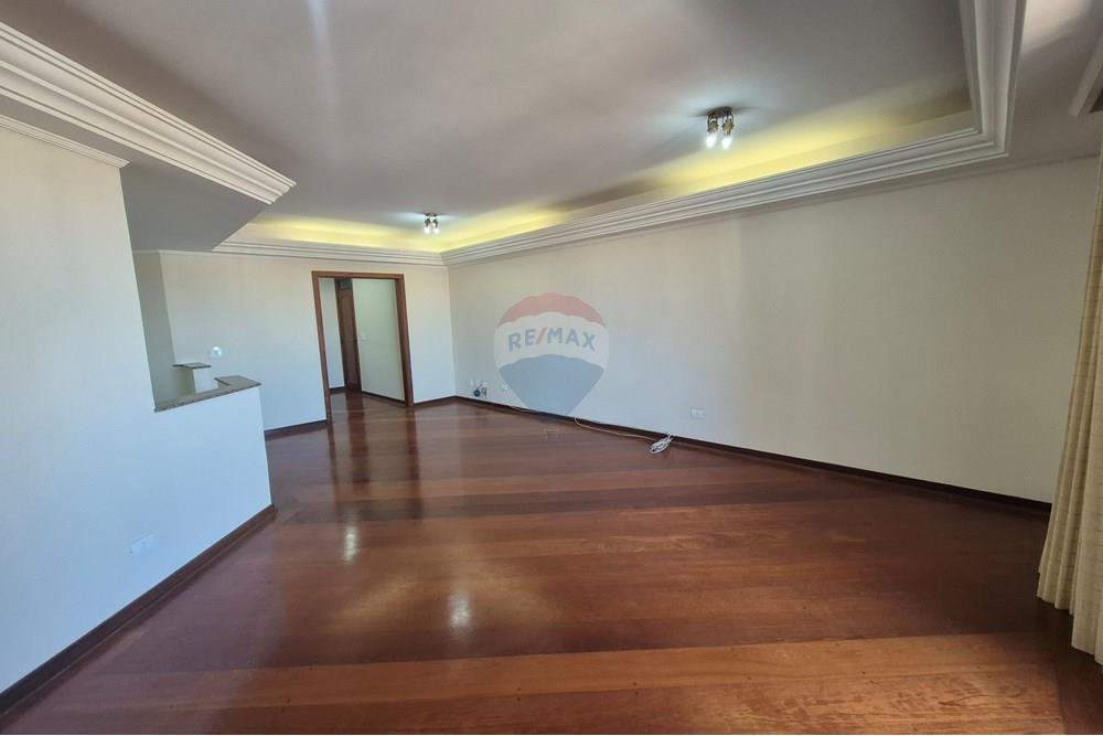 Apartamento à venda com 4 quartos, 221m² - Foto 37