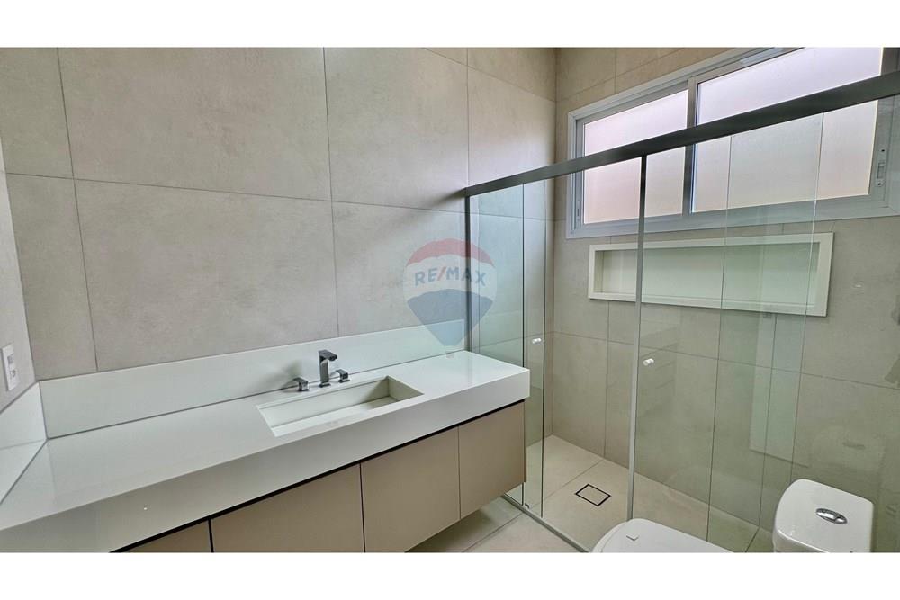 Casa de Condomínio - Alugar - Santa Bárbara d'Oeste , São Paulo - WhatsApp Image 2025-11-17 at 20.03.20 (2).jpeg - Banheiro - 690231086-51