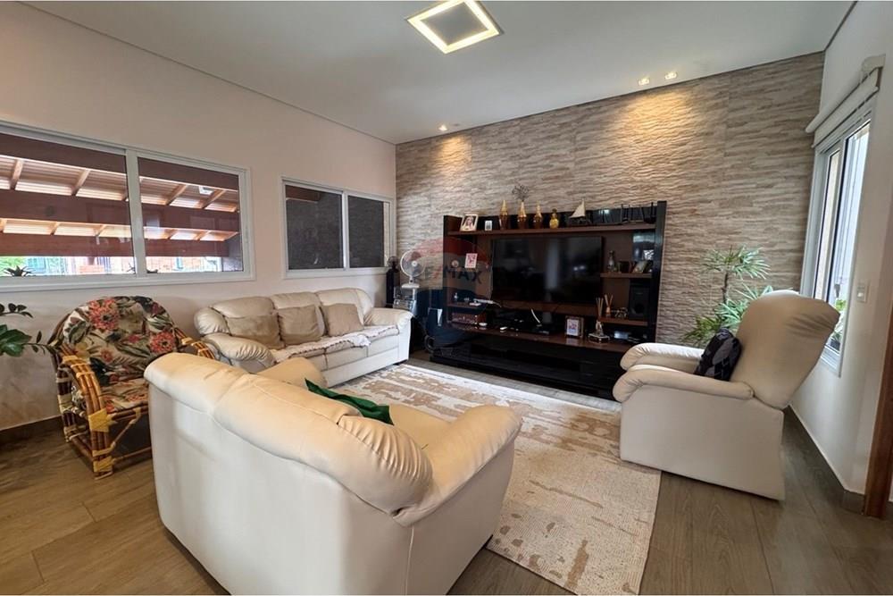 Casa de Condomínio - Venda - Bragança Paulista , São Paulo - photo_5145678160337767365_y.jpg - 690041052-135