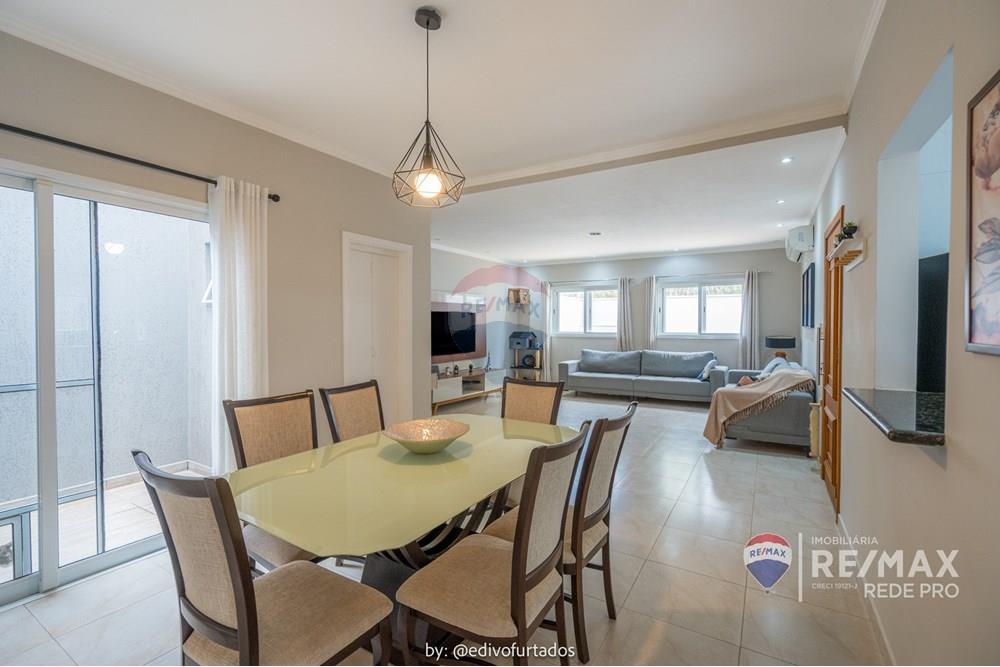 Casa - Venda - Valinhos , São Paulo - EDI09671EDIVO FURTADO SILVA - RG98002306022 SSPCE - CLAUDETE CAIM - PARQUE DAS COLINAS - REMAX REDE PRO - 690851008-547.jpg - 690851008-547