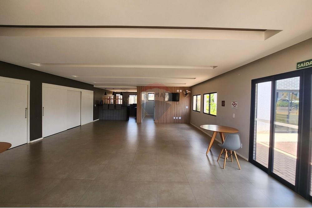 Casa à venda com 2 quartos, 62m² - Foto 21