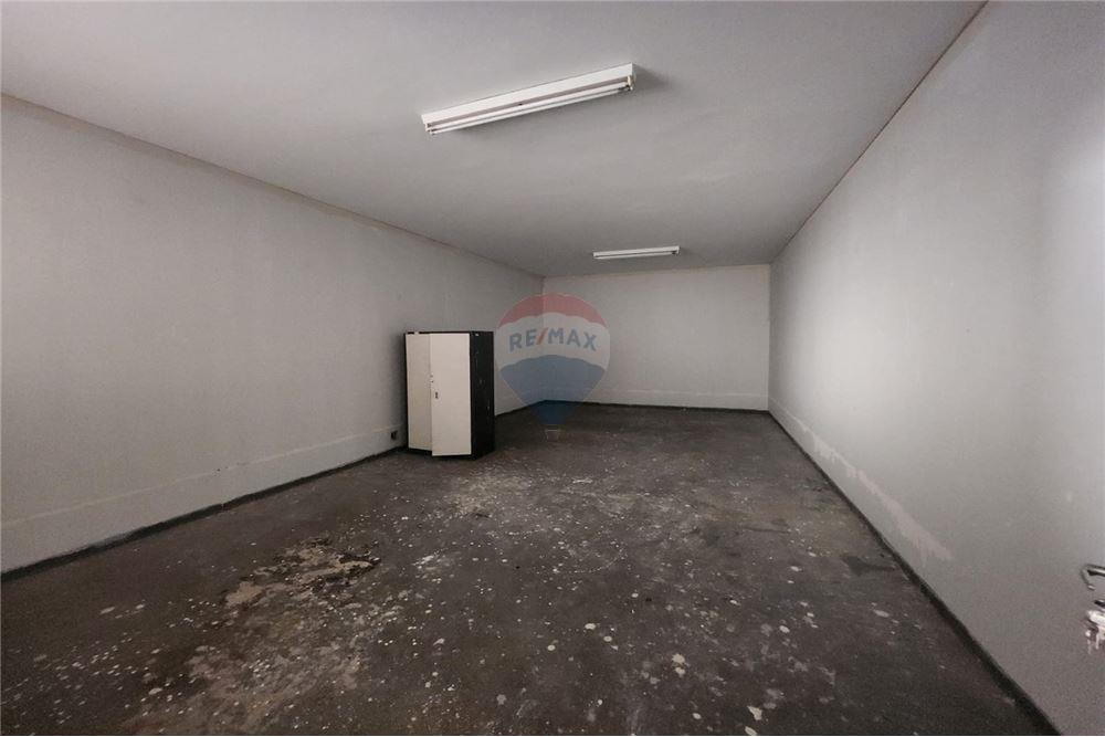 Prédio Inteiro para alugar, 2070m² - Foto 16