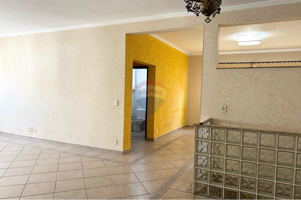 Casa - Alugar - Bragança Paulista , São Paulo - WhatsApp Image 2025-04-17 at 14.57.33 (5).jpeg - 690041099-6