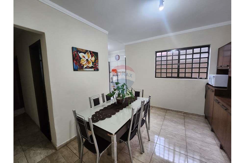 Casa à venda com 3 quartos, 173m² - Foto 33