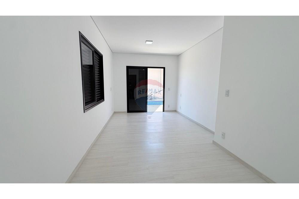 Casa de Condomínio - Alugar - Valinhos , São Paulo - WhatsApp Image 2025-11-12 at 14.22.29 (1).jpeg - 690491054-16