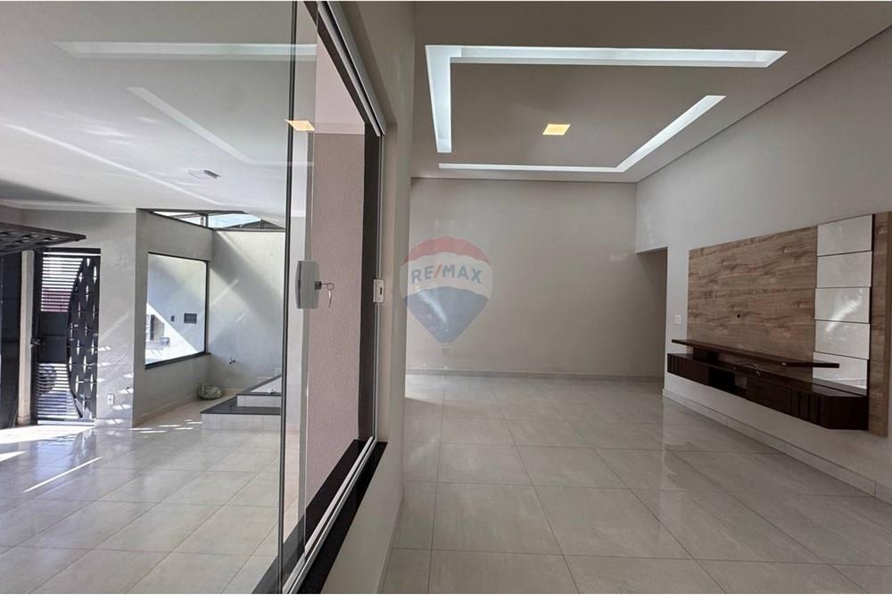 Casa - Venda - Bragança Paulista , São Paulo - photo_5060038363586431794_y.jpg - 690041018-323